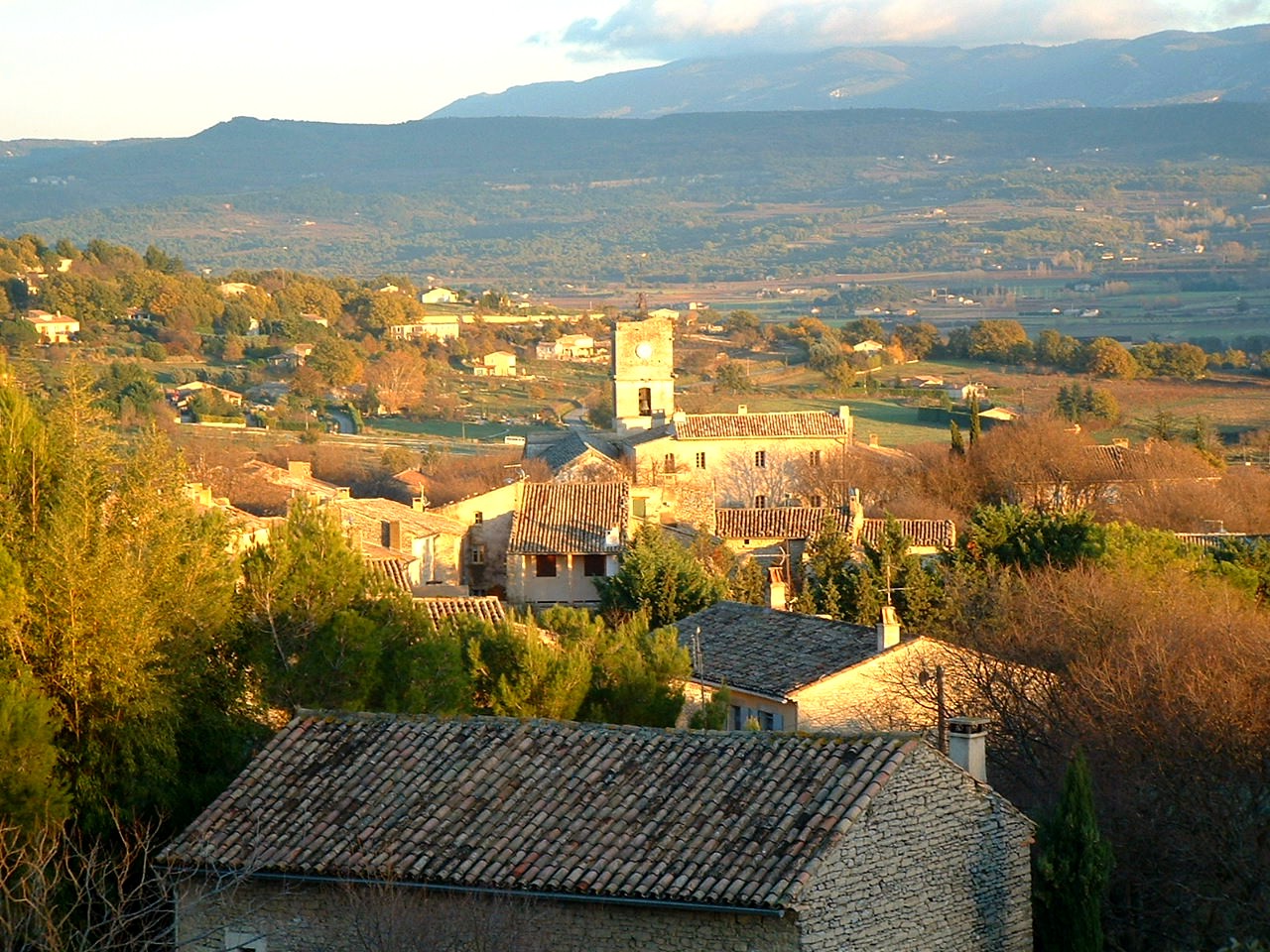 View from Goult, by Hélène Rannou